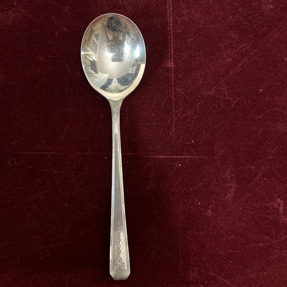 1 Soup, Spoon, Milady Oneida Community‎ 1940 Silver Plate Silverplate Floral